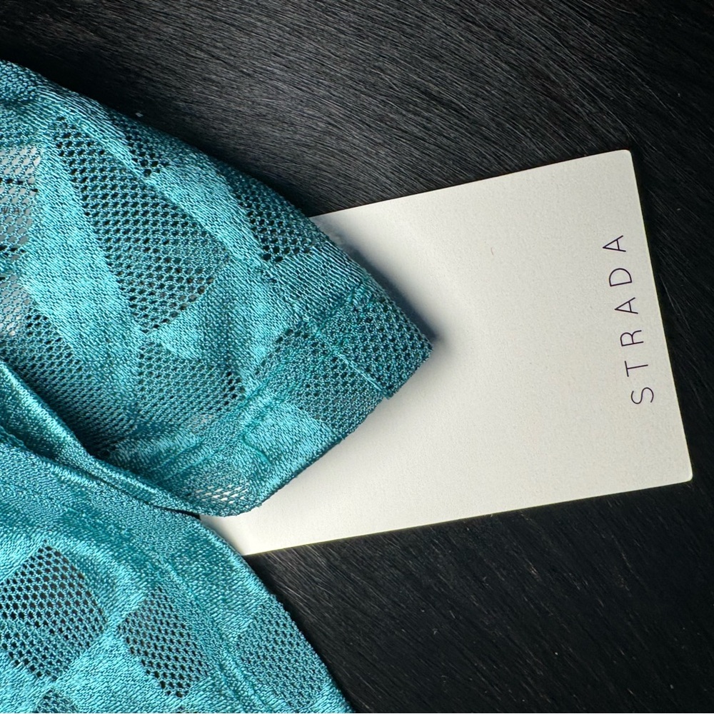 Collina Strada Turquoise Mesh Top - Picture 2 of 7